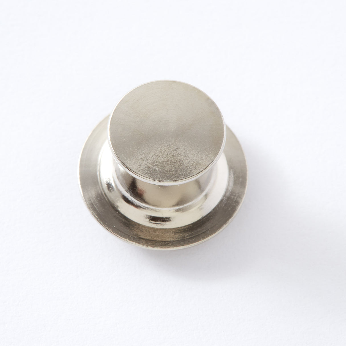 Secure Locking Pin Back